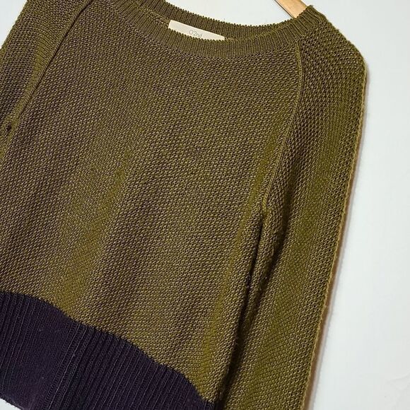 0,2nd Unique Green And Purple Women's sweater - Picture 9 of 9